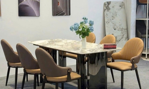 Bàn Ăn Phường Minh Phụng