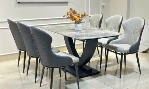 Bàn Ăn Phường Tân Sơn