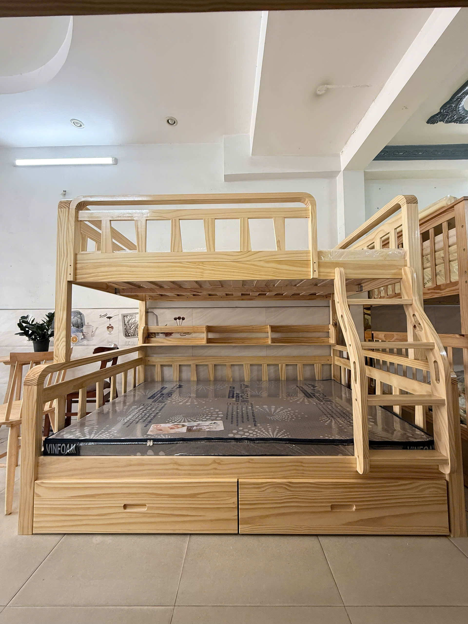 Giường Tầng UBIN 1m2/1m4