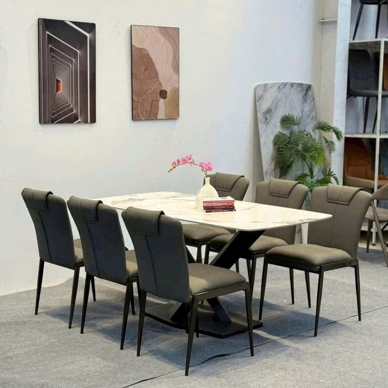 Bàn Ăn Phường Bến Cát