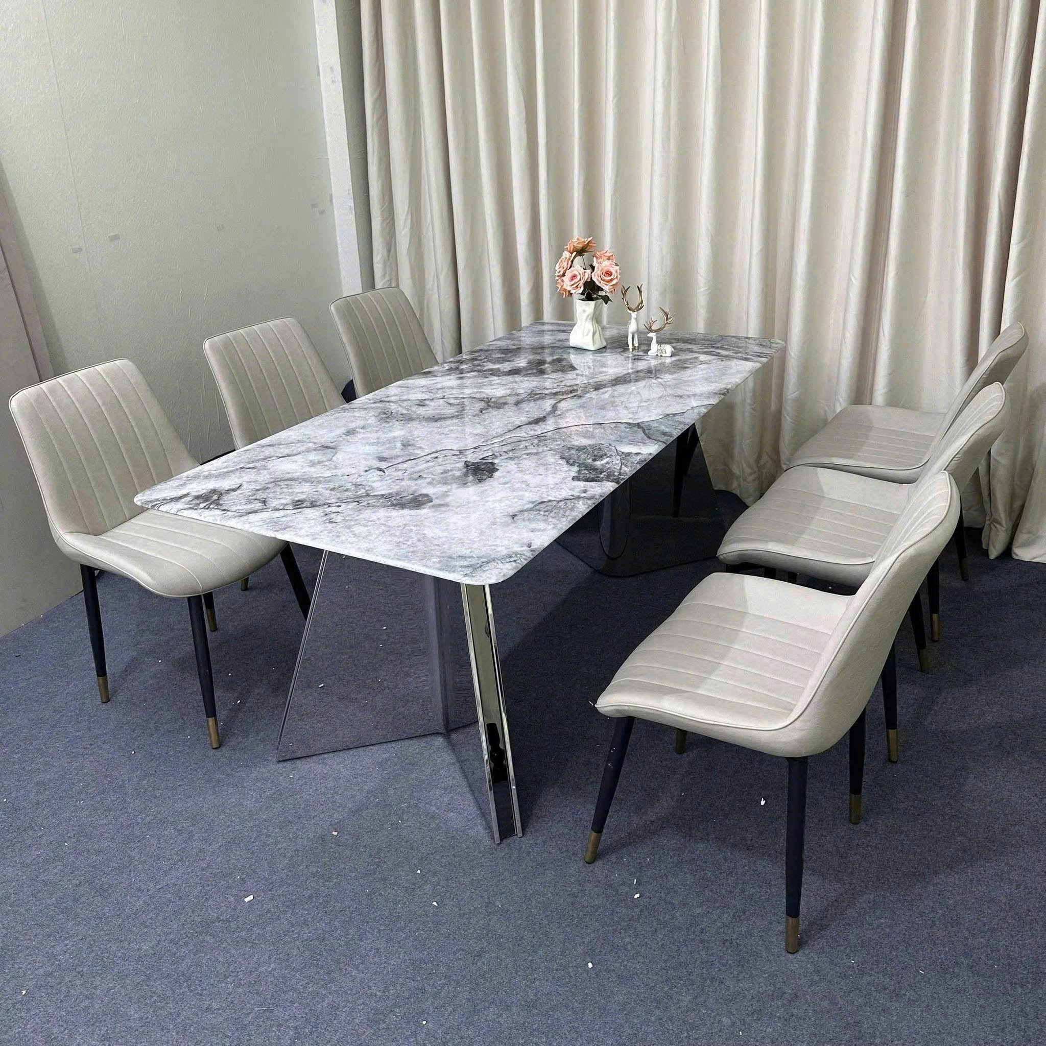 Bàn Ăn Phường Bình Tiên