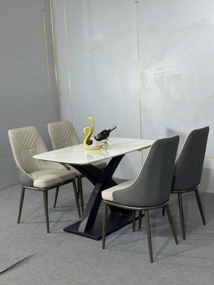 Bàn Ăn Phường Phú Thuận