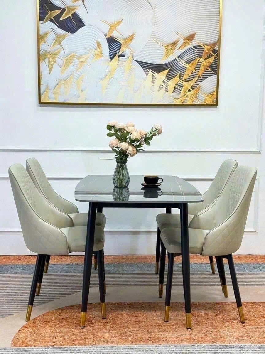 Bàn Ăn Phường Trung Mỹ Tây