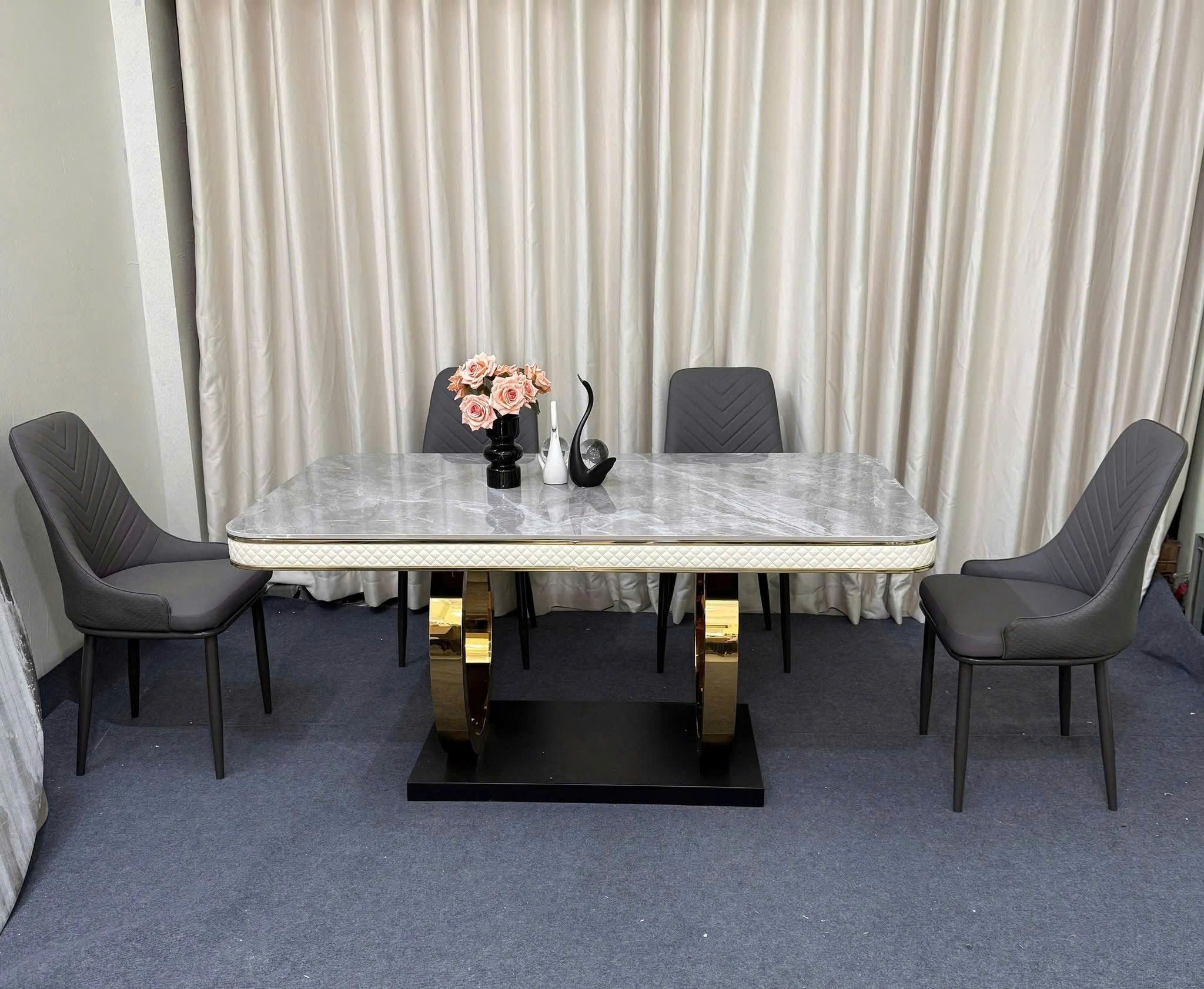 Bàn Ăn Phường Vườn Lài