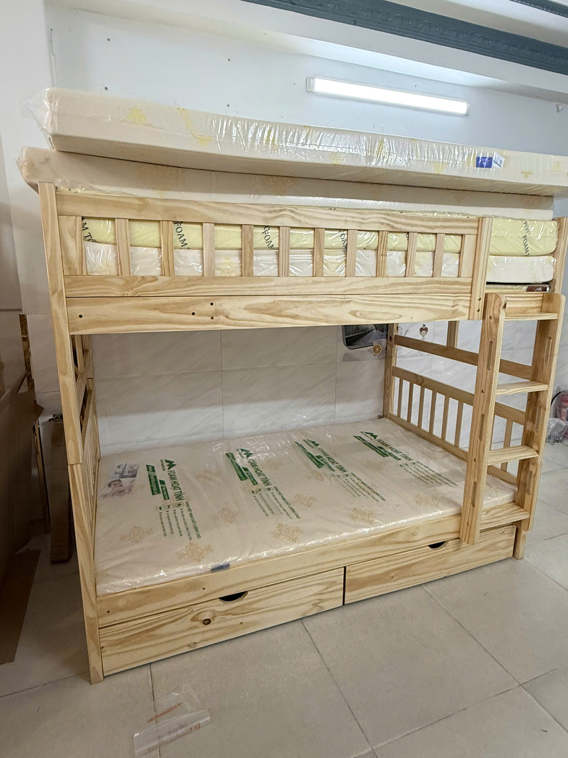 Giường tầng đôi cho phòng ngủ nhỏ