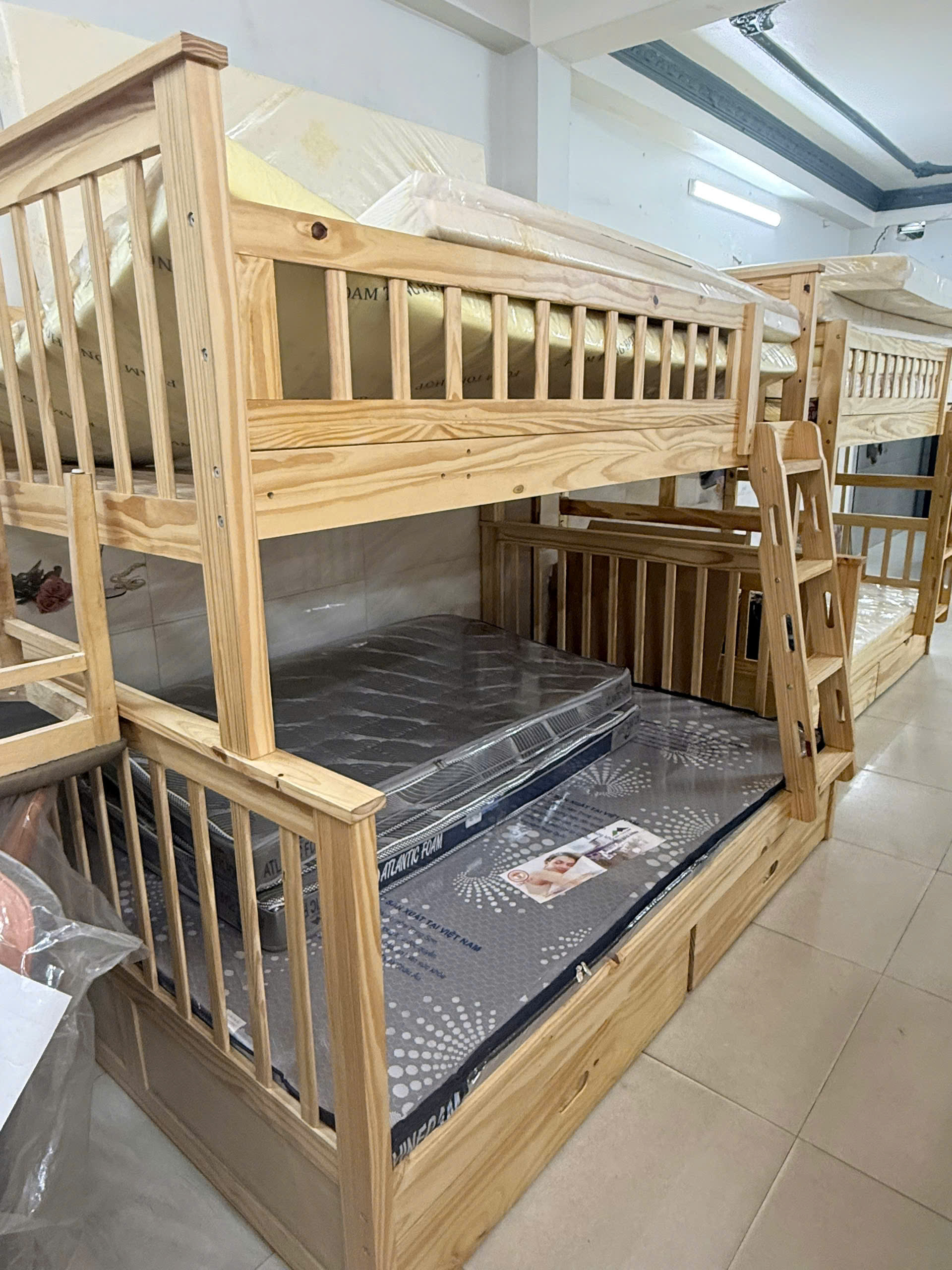 Giường tầng giá rẻ chất lượng tốt, bảo hành dài
