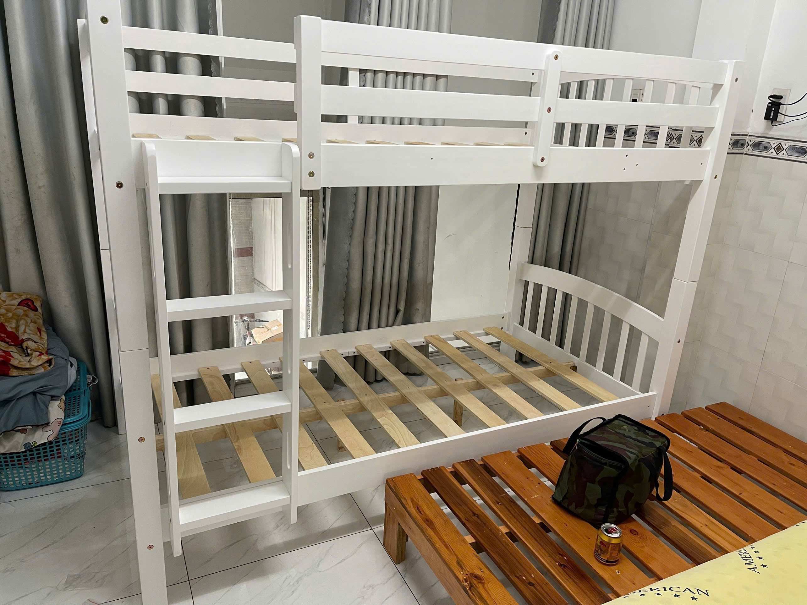 Giường tầng giá rẻ cho phòng nhỏ
