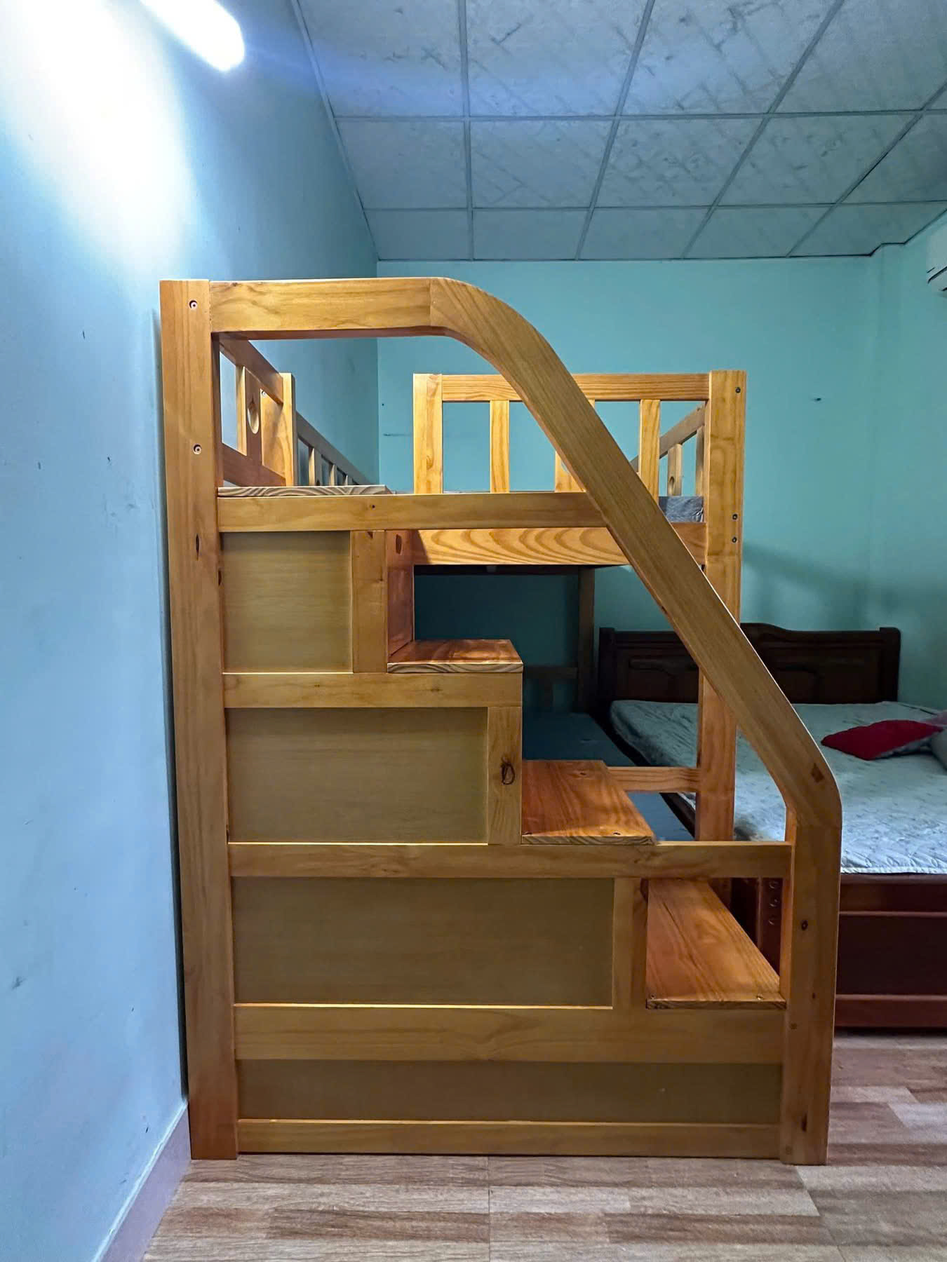 Giường tầng giá rẻ Phường Tân Tạo