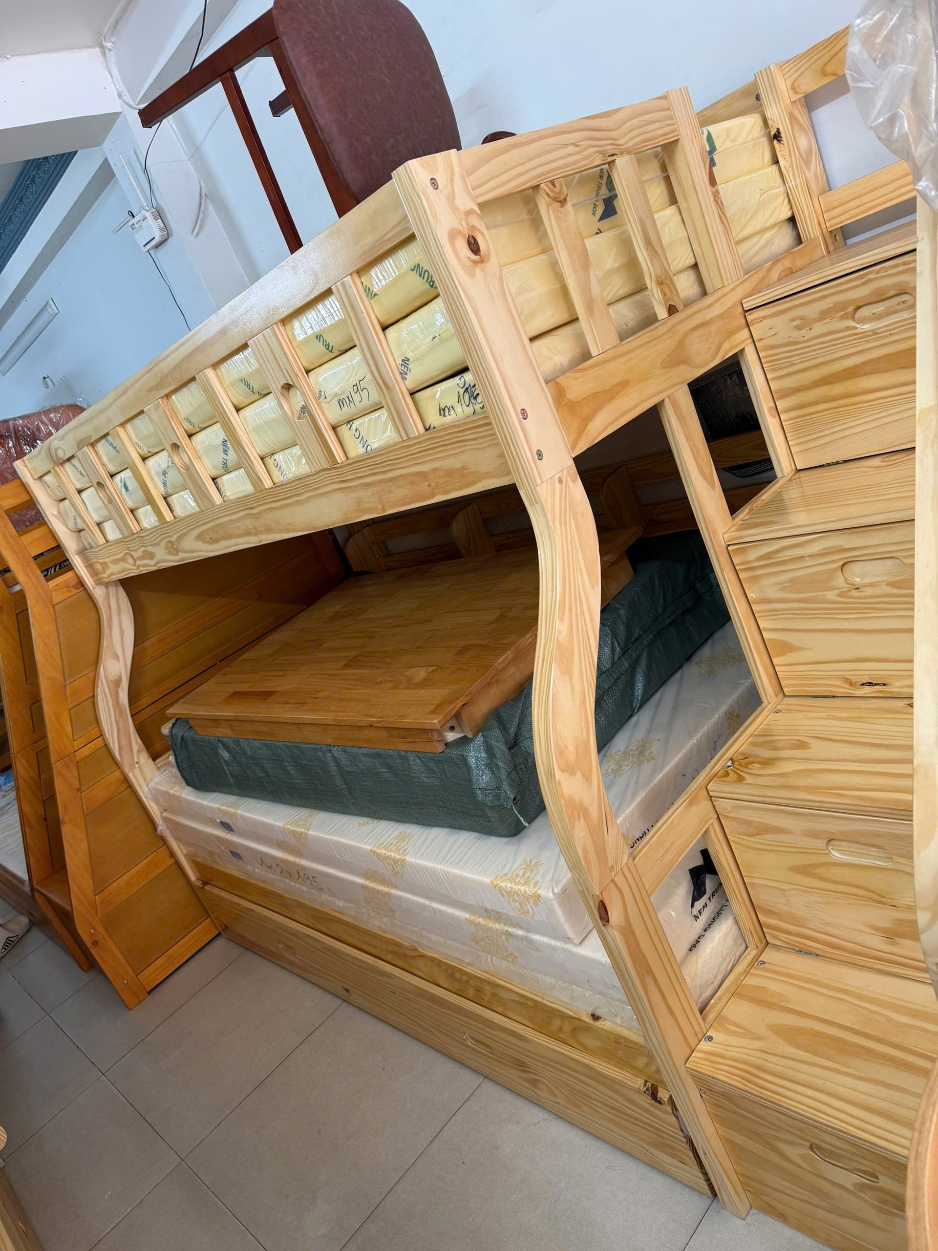 giường tầng hiện đại phù hợp mọi phong cách nội thất