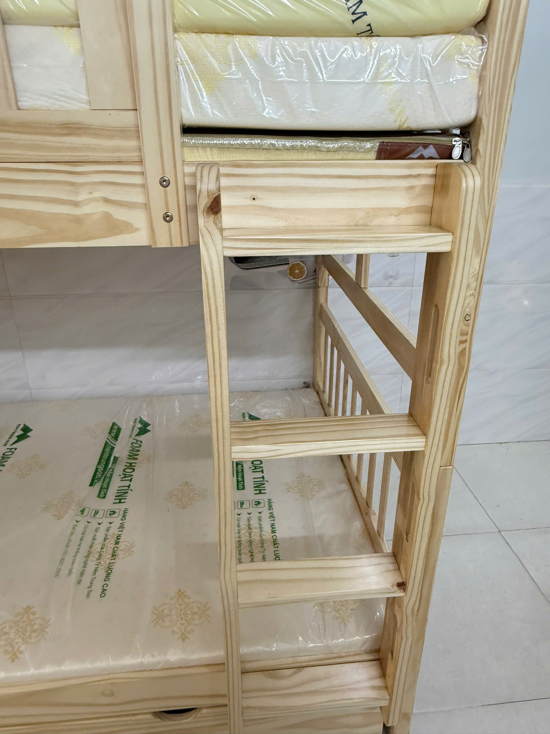 Giường tầng người lớn lắp ráp nhanh