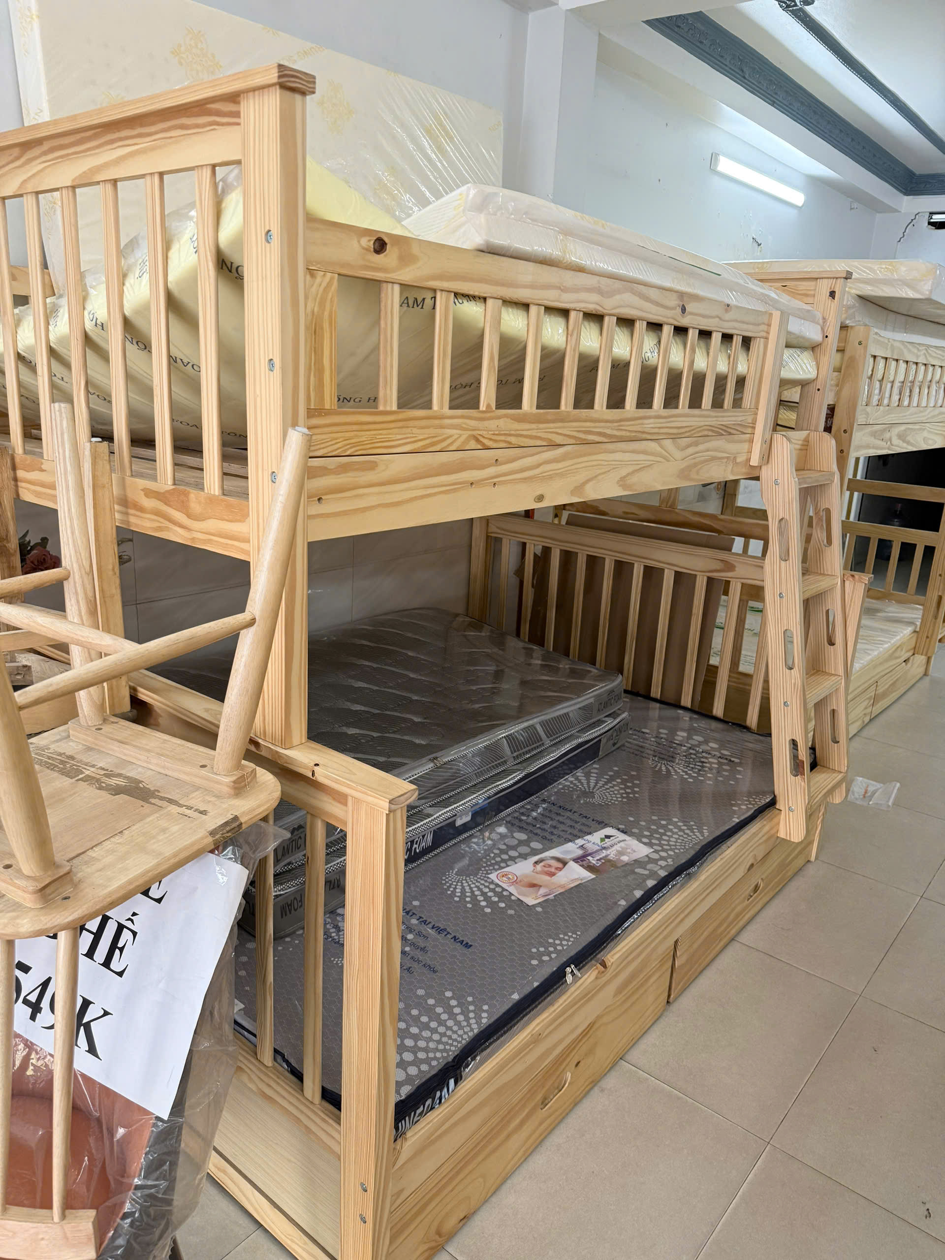 Giường tầng người lớn phong cách hiện đại