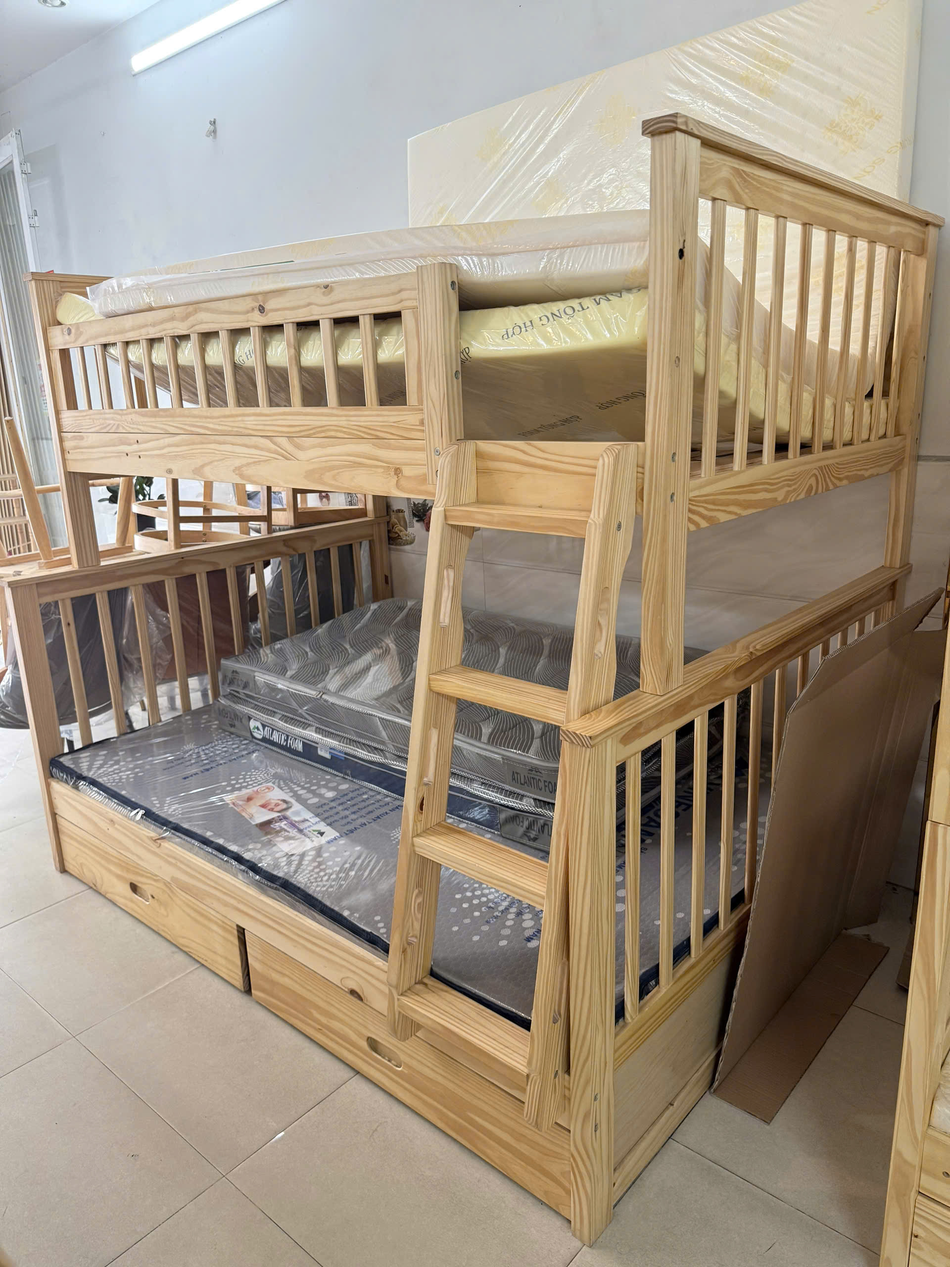 Giường tầng người lớn phong cách hiện đại