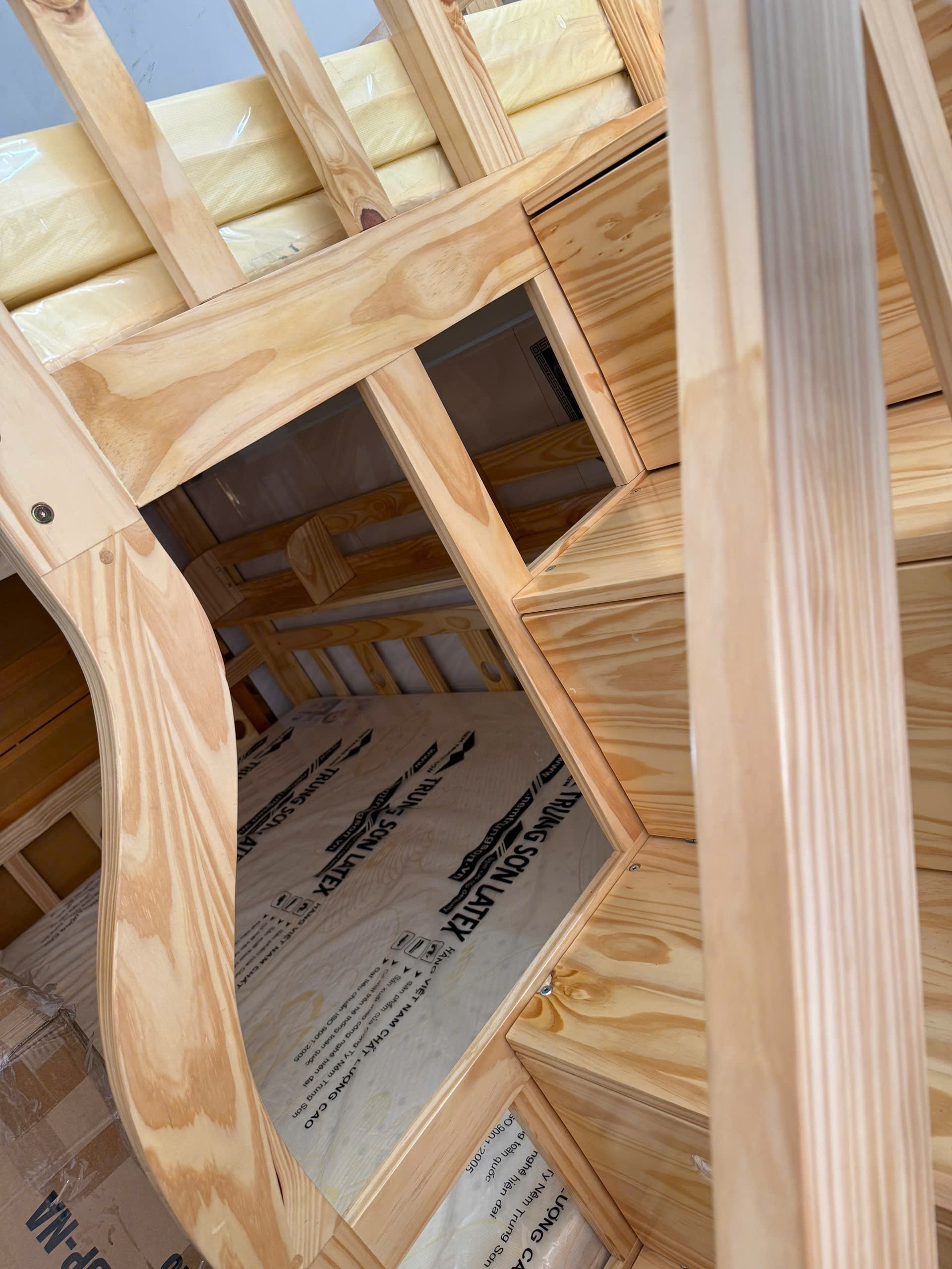 giường tầng phường an nhơn