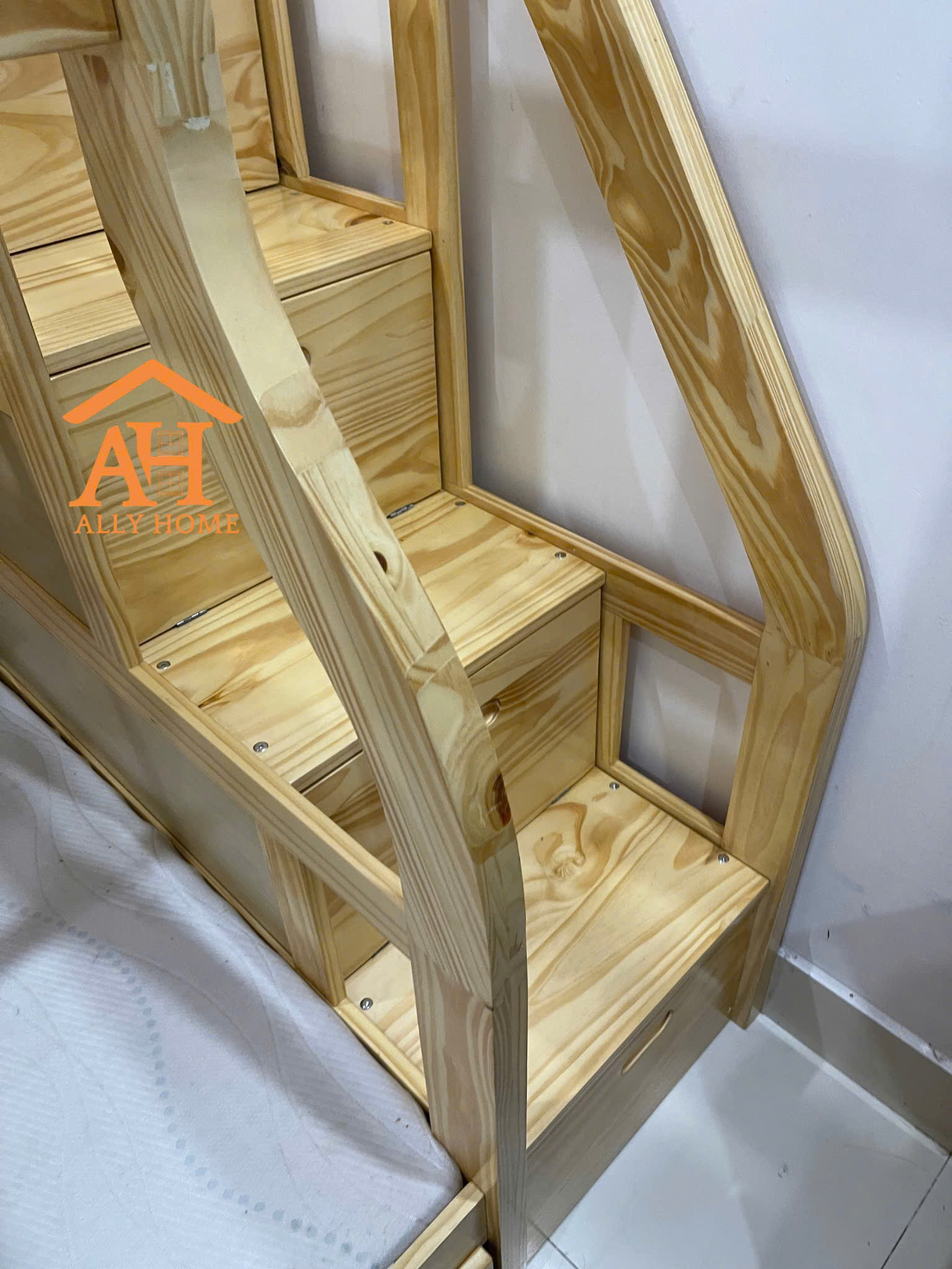 Giường tầng Phường Bình Quới