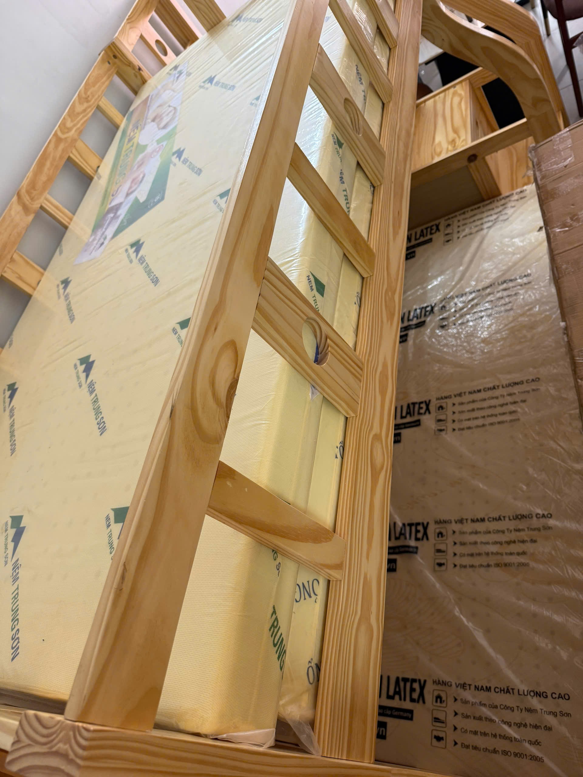 giường tầng phường diên hồng