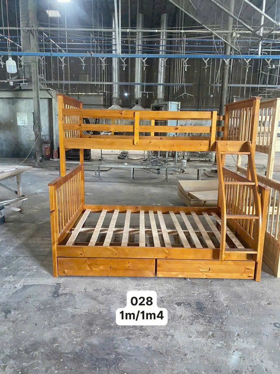 Giường tầng Phường Vĩnh Tân