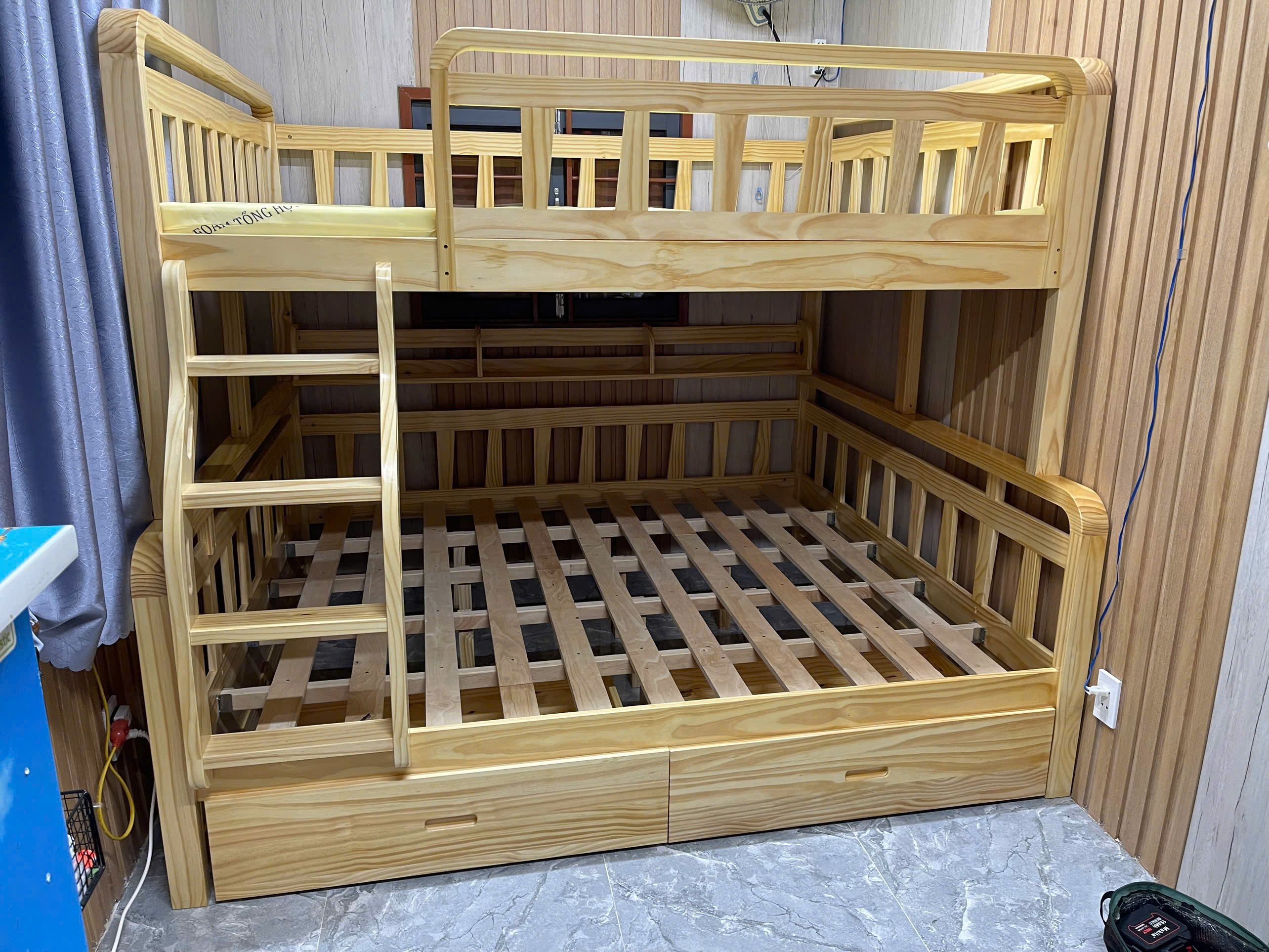 Giường tầng TPHCM phong cách sang trọng – hiện đại