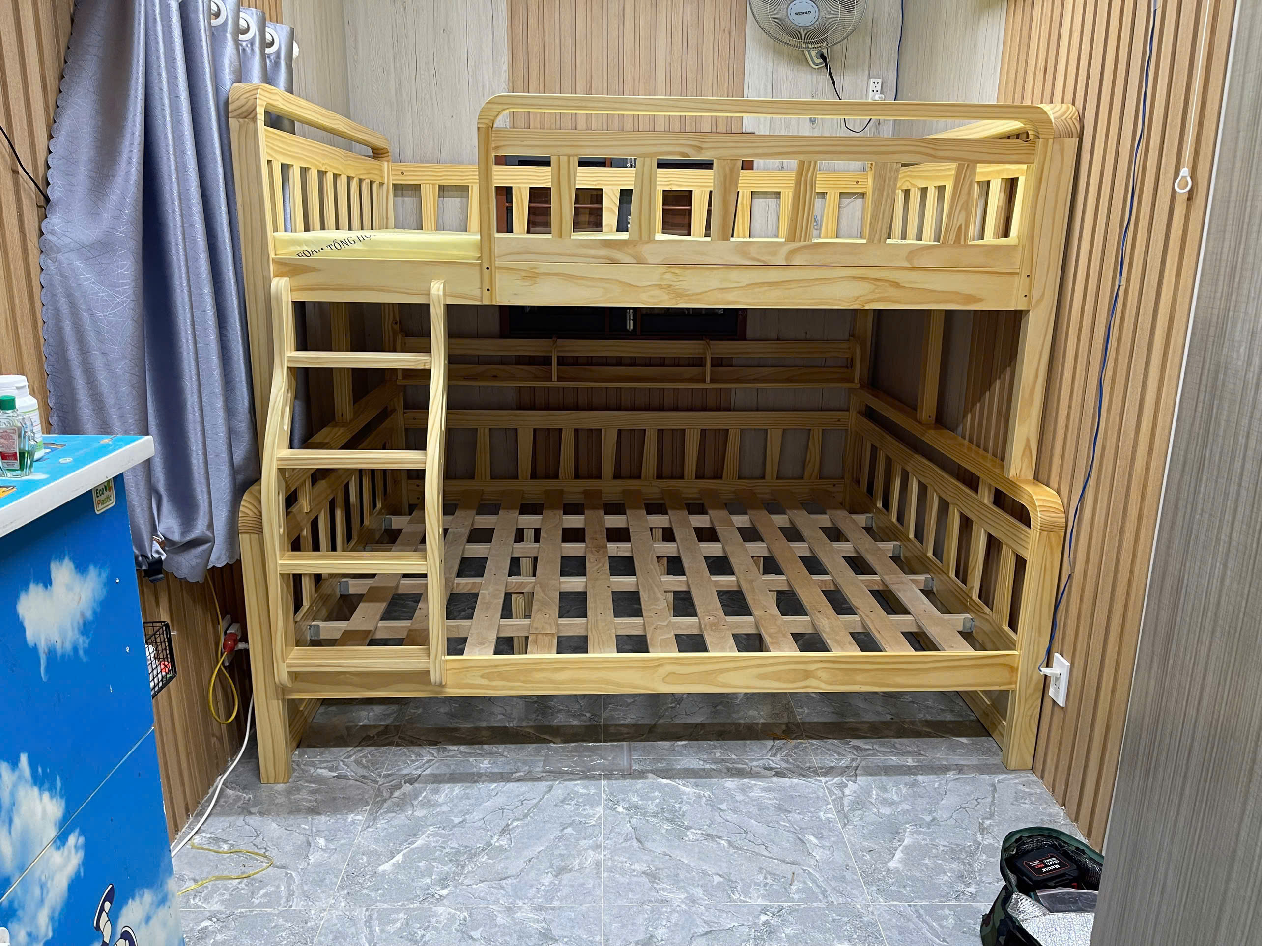 Giường tầng TPHCM phong cách sang trọng – hiện đại