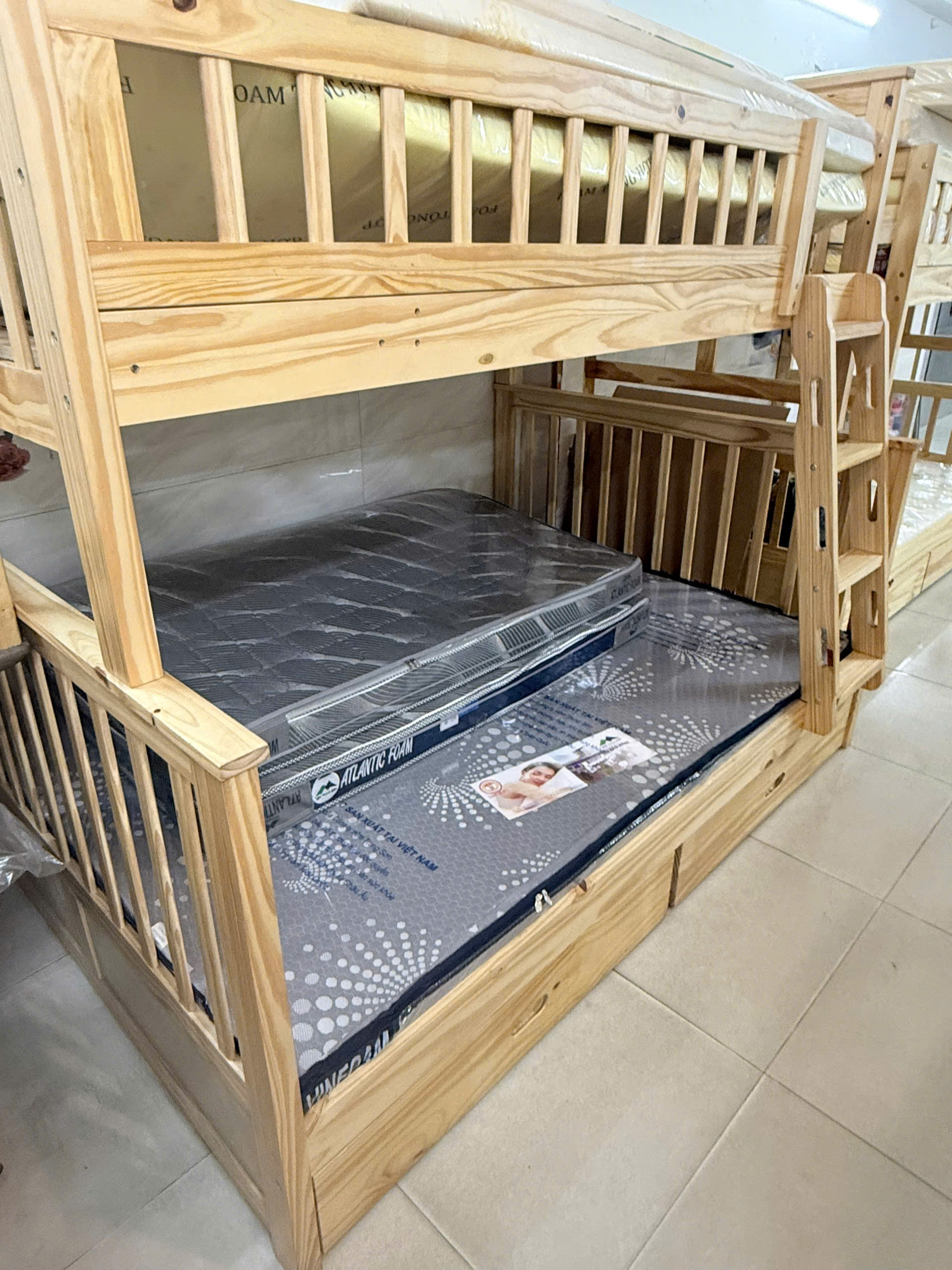 Giường tầng TPHCM phù hợp homestay – nhà nghỉ