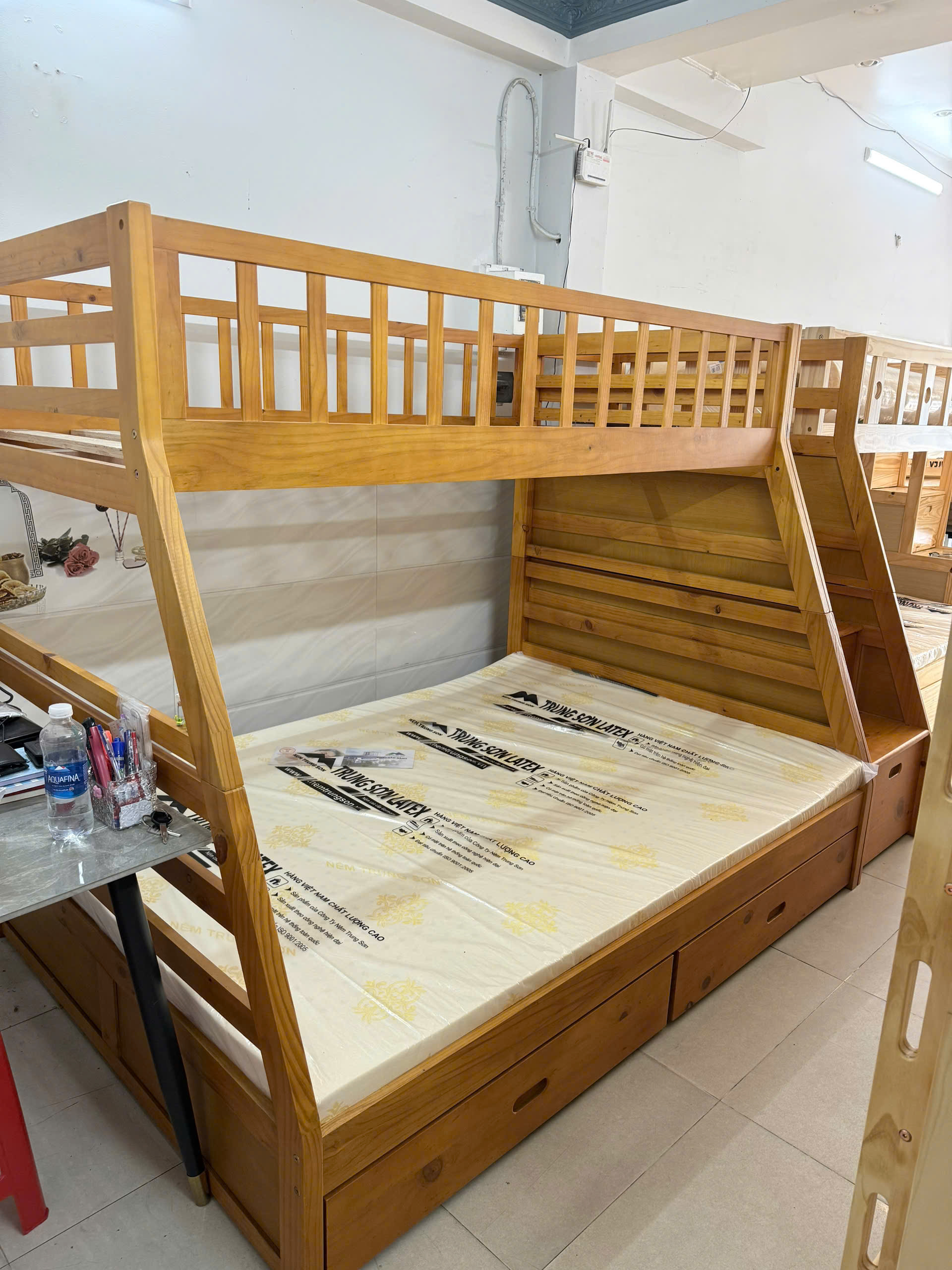Giường tầng TPHCM Phường Long Phước
