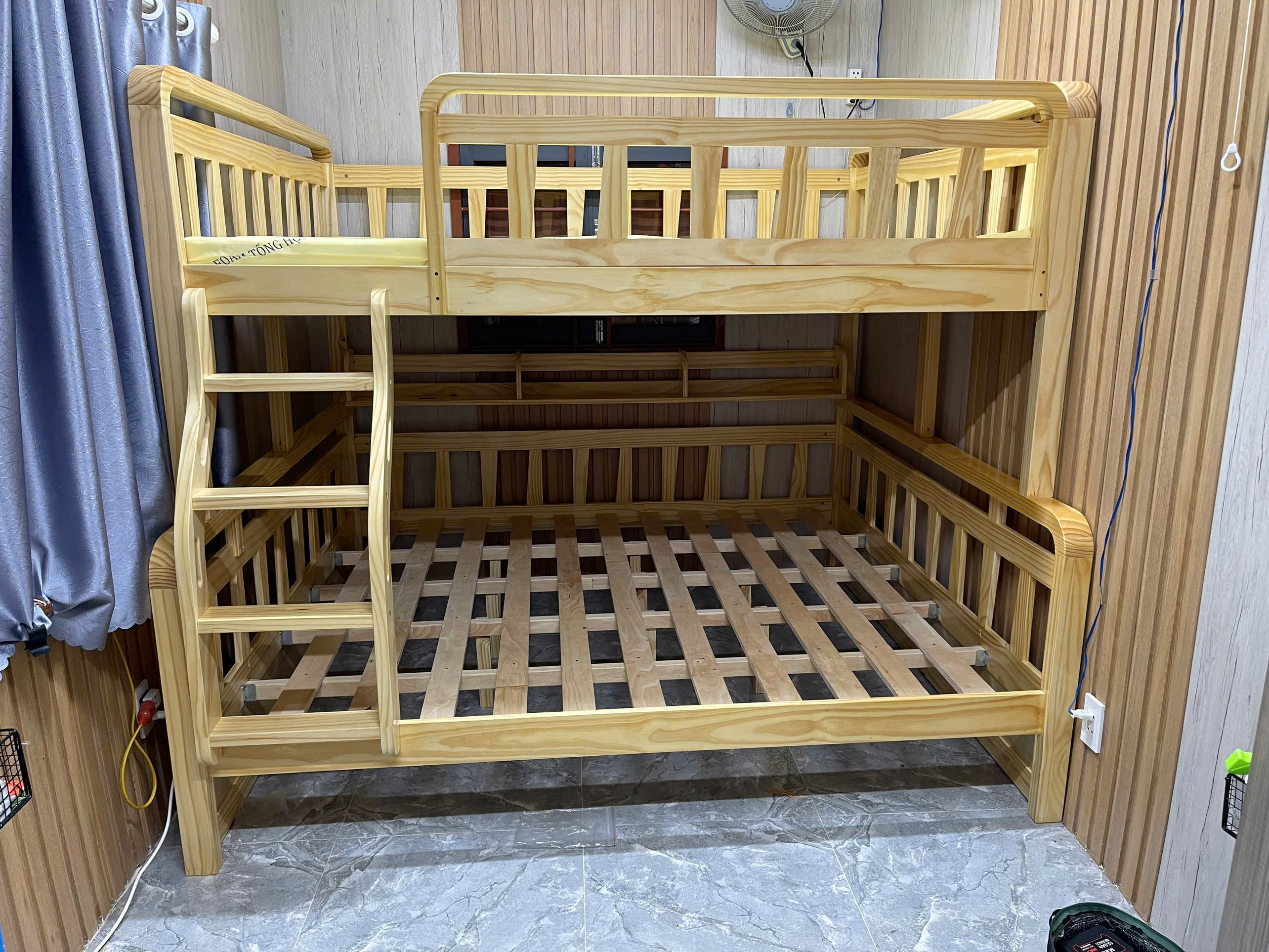 Giường tầng trẻ em TPHCM an toàn – chắc chắn